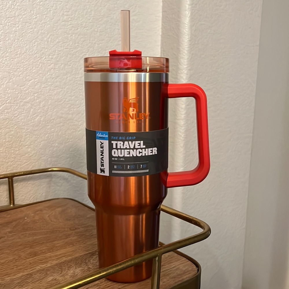 Stanley Tumbler with handle and straw